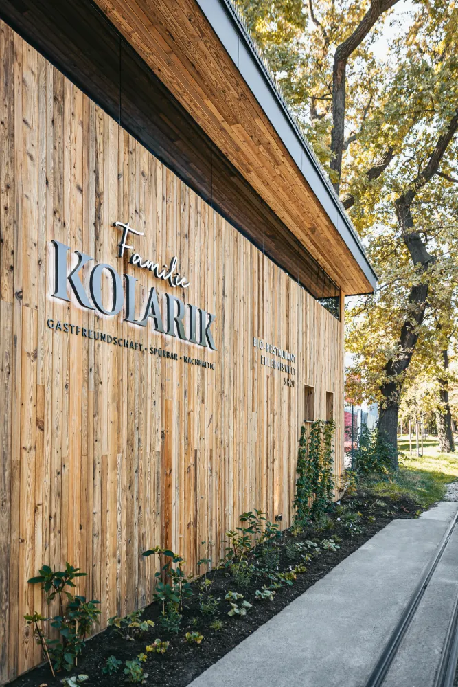 KOLARIK_Shop_05.jpg